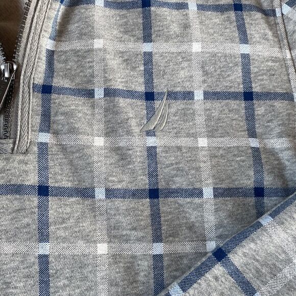 Nautica Gray 1/4 Zip Sweatshirt Size Large - Picture 4 of 7